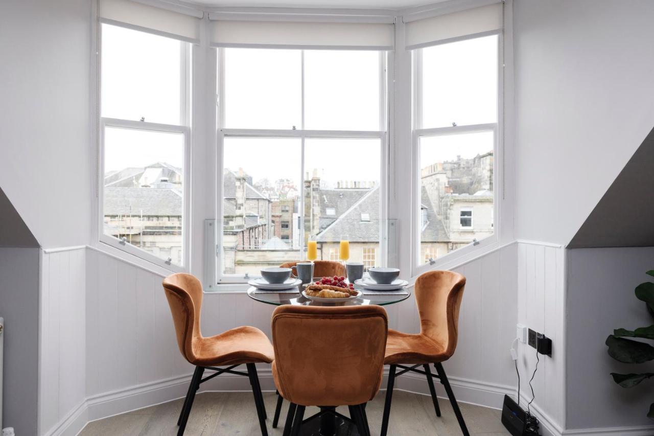 Altido Gorgeous Flat Overlooking Edinburgh Castle Eksteriør bilde