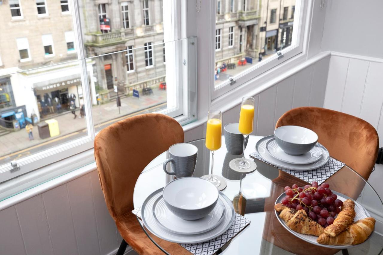 Altido Gorgeous Flat Overlooking Edinburgh Castle Eksteriør bilde