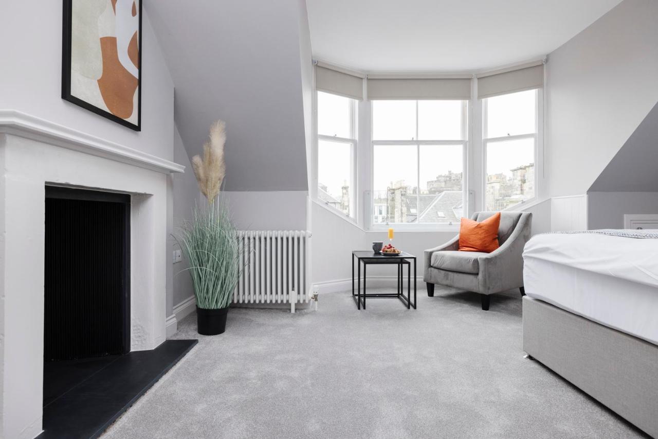 Altido Gorgeous Flat Overlooking Edinburgh Castle Eksteriør bilde